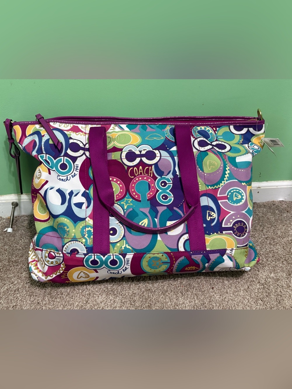 NWT COACH POP C Multicolor Signature Print Travel Tote with Magenta Handles Rare